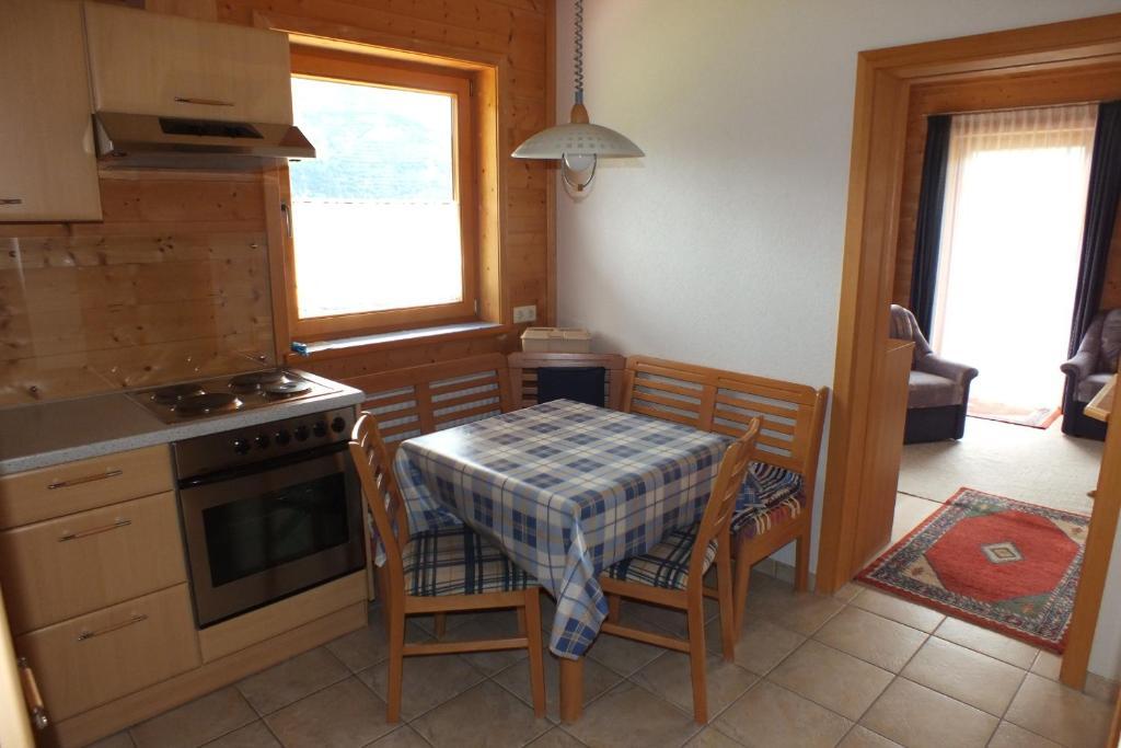 Haus Schneeflocke Διαμέρισμα Lech am Arlberg Δωμάτιο φωτογραφία